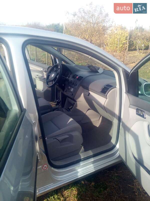 Минивэн Volkswagen Touran 2003 в Кременчуге