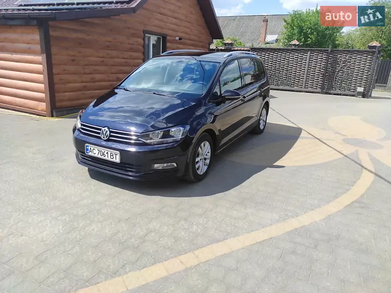 Volkswagen Touran