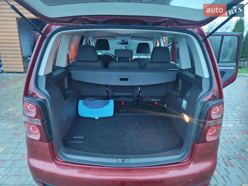 Минивэн Volkswagen Touran 2008 в Дрогобыче фото 7 Минивэн Volkswagen Touran 2008 в Дрогобыче