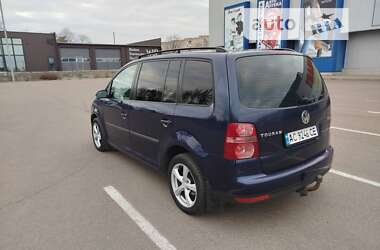 Мінівен Volkswagen Touran 2006 в Старій Вижівці