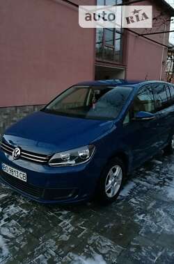 Мінівен Volkswagen Touran 2012 в Виноградові