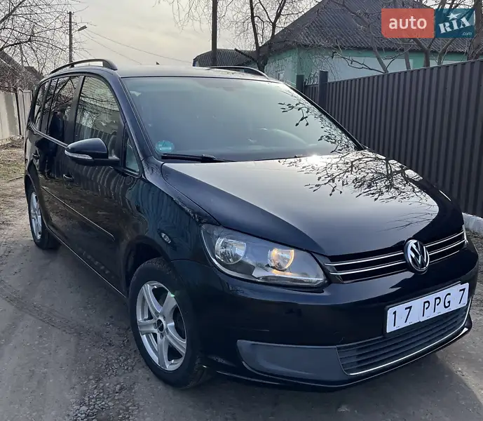 Volkswagen Touran