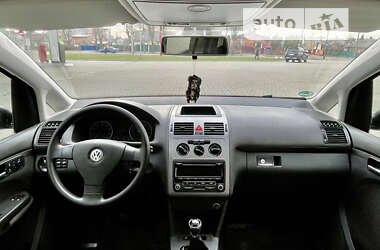 Мінівен Volkswagen Touran 2009 в Житомирі