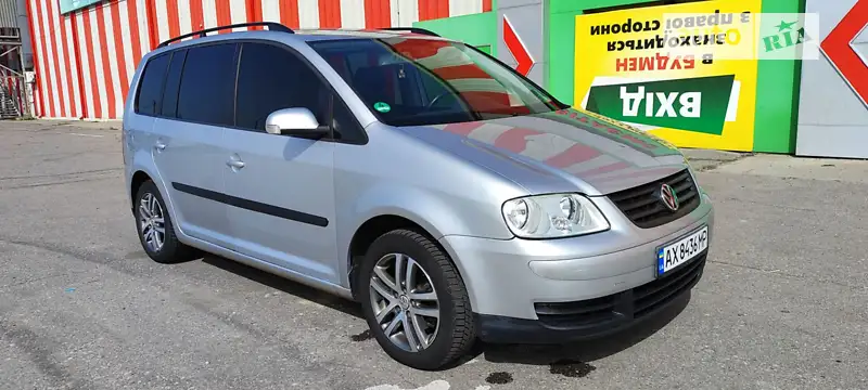 Volkswagen Touran 2004