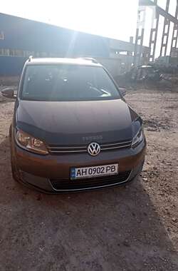 Минивэн Volkswagen Touran 2011 в Краматорске