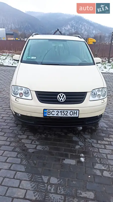 Volkswagen Touran