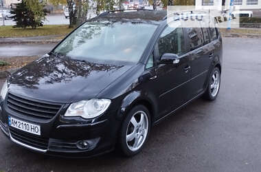 Минивэн Volkswagen Touran 2007 в Житомире