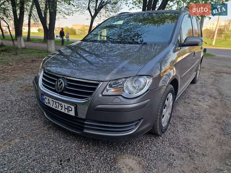 Volkswagen Touran 2008