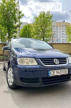 Минивэн Volkswagen Touran 2004 в Софиевской Борщаговке