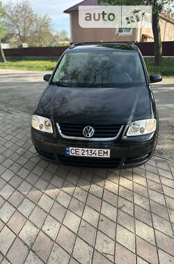 Минивэн Volkswagen Touran 2006 в Сокирянах