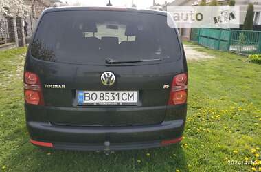 Минивэн Volkswagen Touran 2007 в Гусятине