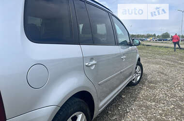 Мінівен Volkswagen Touran 2010 в Львові