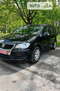 Мінівен Volkswagen Touran 2007 в Хоролі