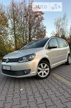 Мінівен Volkswagen Touran 2011 в Миргороді