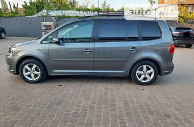 Минивэн Volkswagen Touran 2011 в Кривом Роге