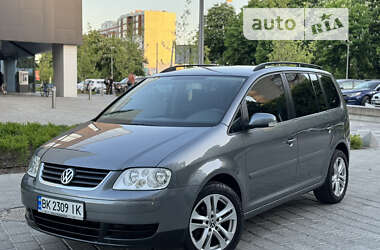 Минивэн Volkswagen Touran 2005 в Ровно