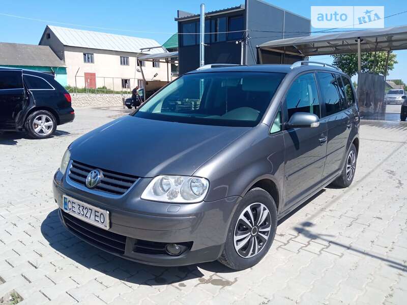 Минивэн Volkswagen Touran 2005 в Каменец-Подольском