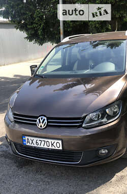 Минивэн Volkswagen Touran 2011 в Львове