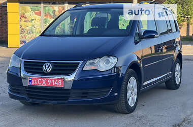 Минивэн Volkswagen Touran 2007 в Лубнах