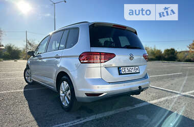 Микровэн Volkswagen Touran 2015 в Черновцах