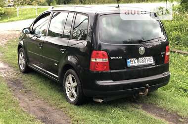 Мінівен Volkswagen Touran 2006 в Хмельницькому