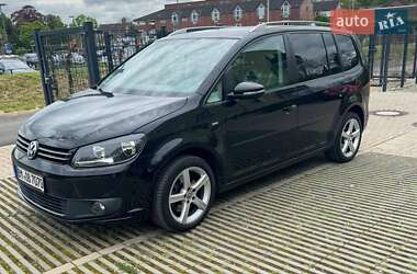 Минивэн Volkswagen Touran 2012 в 