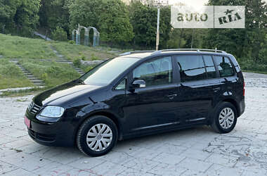 Минивэн Volkswagen Touran 2006 в Полтаве