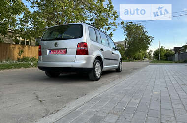 Минивэн Volkswagen Touran 2004 в Звенигородке