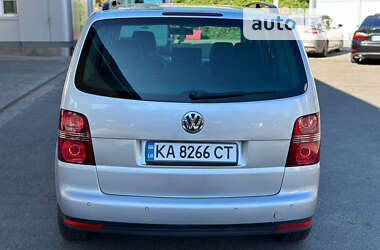Минивэн Volkswagen Touran 2007 в Одессе
