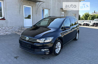 Микровэн Volkswagen Touran 2016 в Луцке