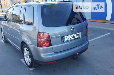 Минивэн Volkswagen Touran 2008 в Киеве