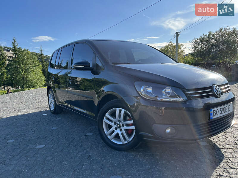Мінівен Volkswagen Touran 2014 в Кременці