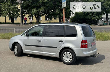 Минивэн Volkswagen Touran 2004 в Ровно