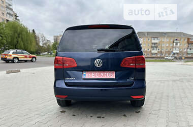 Минивэн Volkswagen Touran 2013 в Ровно