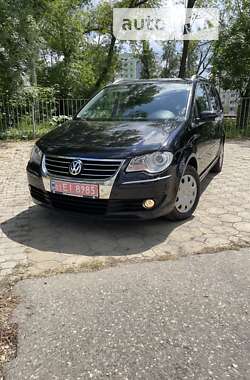 Мінівен Volkswagen Touran 2007 в Харкові