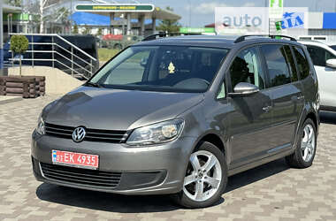 Мінівен Volkswagen Touran 2011 в Сарнах