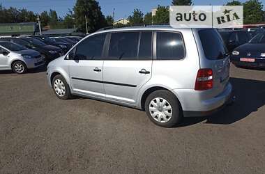 Мінівен Volkswagen Touran 2007 в Луцьку