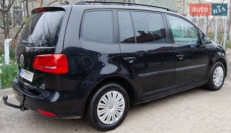 Мінівен Volkswagen Touran 2014 в Одесі