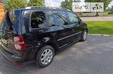 Минивэн Volkswagen Touran 2008 в Коростене