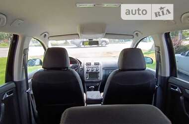 Минивэн Volkswagen Touran 2008 в Коростене