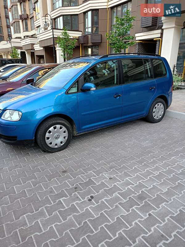 Volkswagen Touran 2005