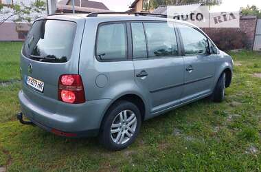 Мінівен Volkswagen Touran 2007 в Житомирі