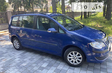 Мінівен Volkswagen Touran 2008 в Старокостянтинові