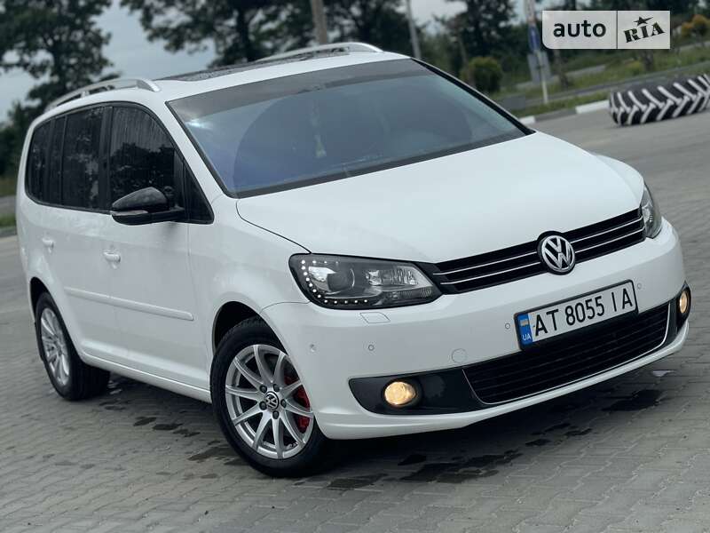 Микровэн Volkswagen Touran 2011 в Снятине