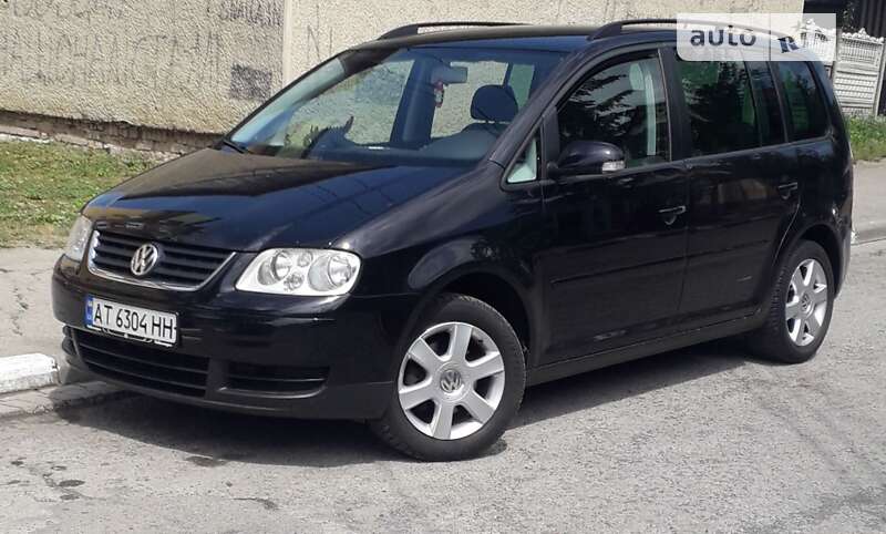 Мінівен Volkswagen Touran 2006 в Коломиї