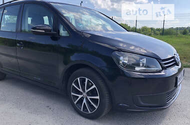 Мінівен Volkswagen Touran 2012 в Звягелі