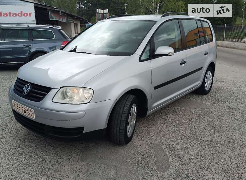 Мінівен Volkswagen Touran 2003 в Калуші