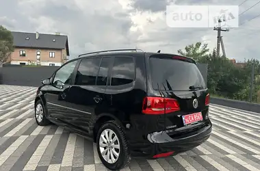 Volkswagen Touran 2014