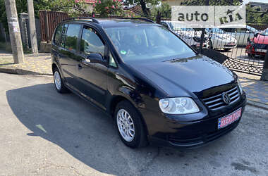 Минивэн Volkswagen Touran 2003 в Черновцах