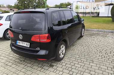 Минивэн Volkswagen Touran 2012 в Подольске